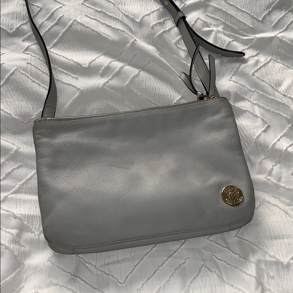 Vince Camuto small purse - Picture 1 of 8